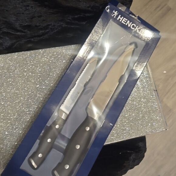 ZWILLING J.A. Henckels Accent Forged 2-PC Utility Set - Picture 6 of 7